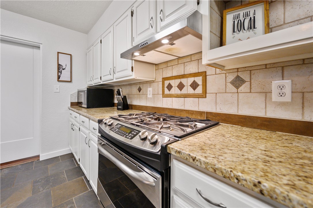 313 Post Oak Road