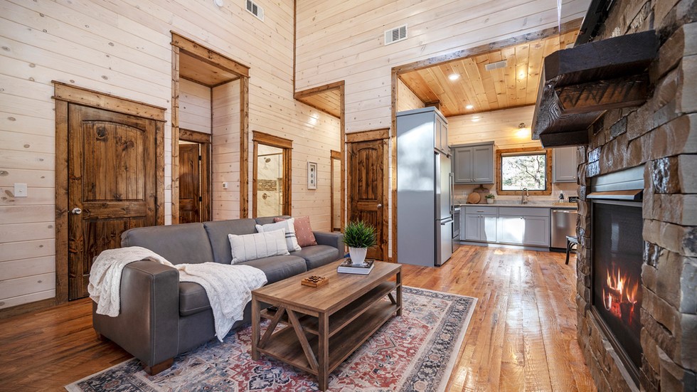 44 Ashwood Trail