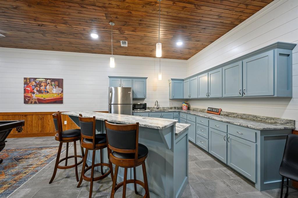 143 Gnarly Maple Trail