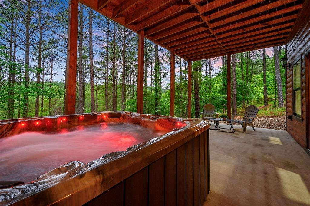 143 Gnarly Maple Trail