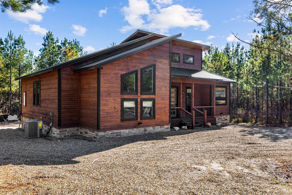 34 Ridge Pine Court