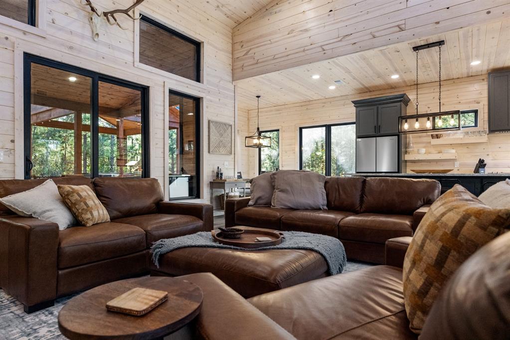 34 Ridge Pine Court
