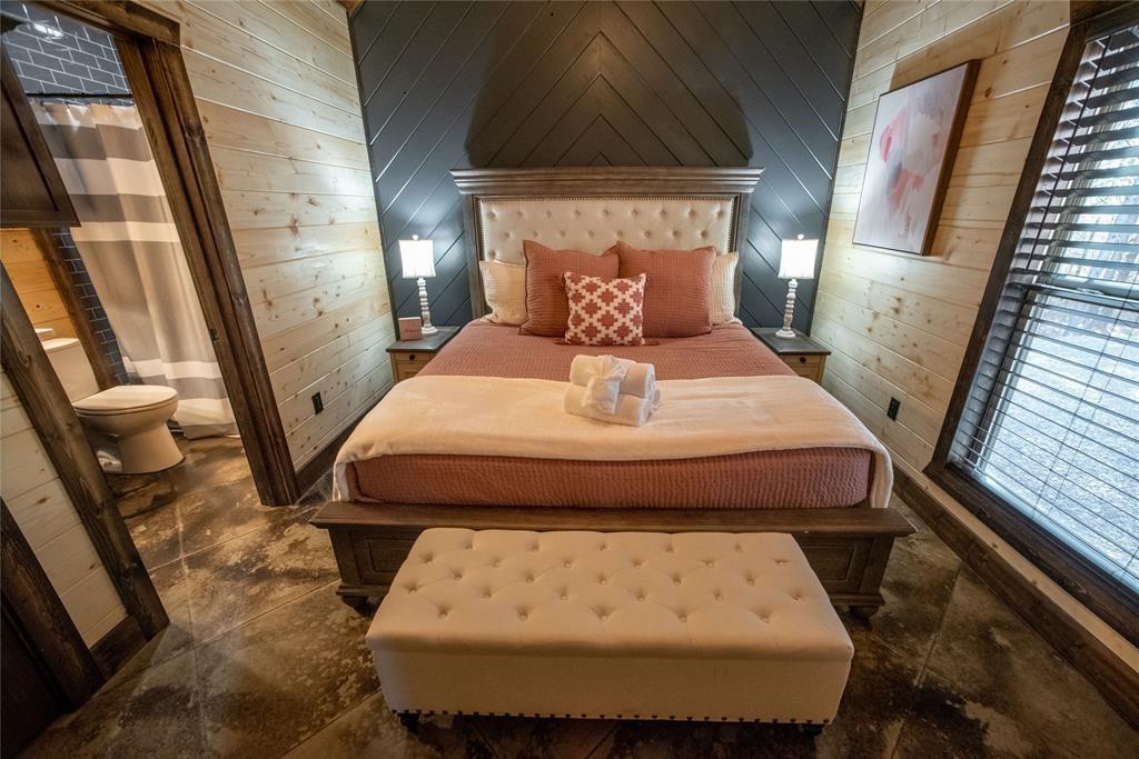 1421 N Lukfata Trail