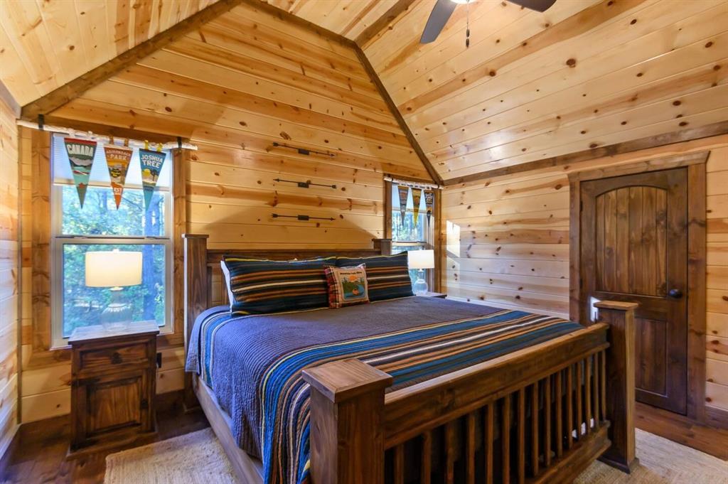 565 Sugar Pine Loop