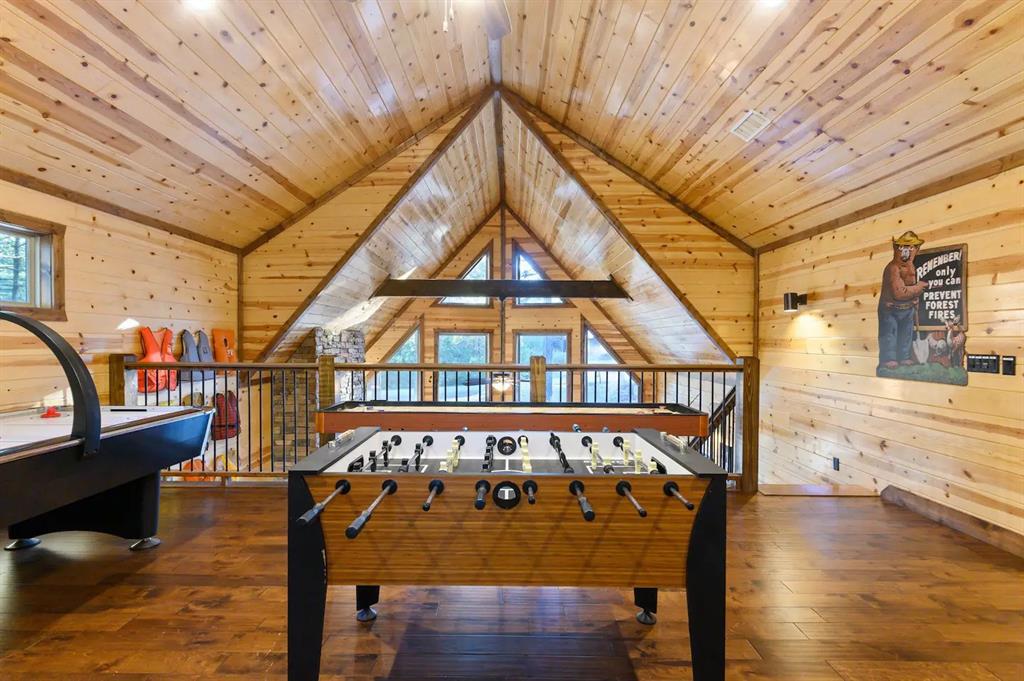 565 Sugar Pine Loop