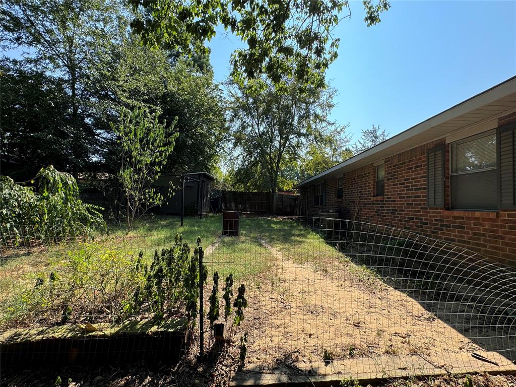 914 Powell Drive