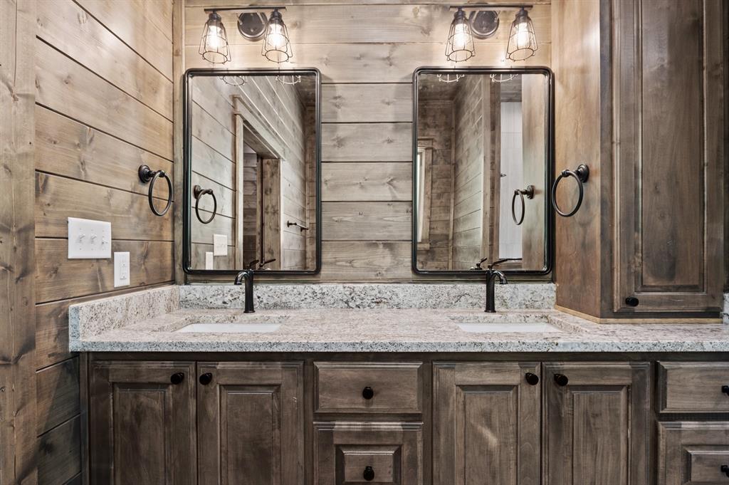 102 Crooked Stick Trail