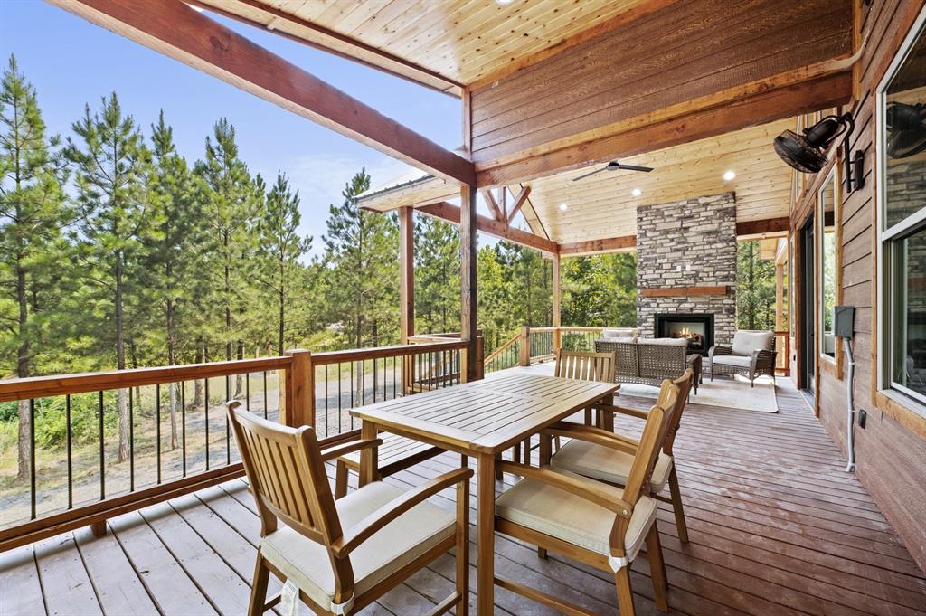 102 Crooked Stick Trail