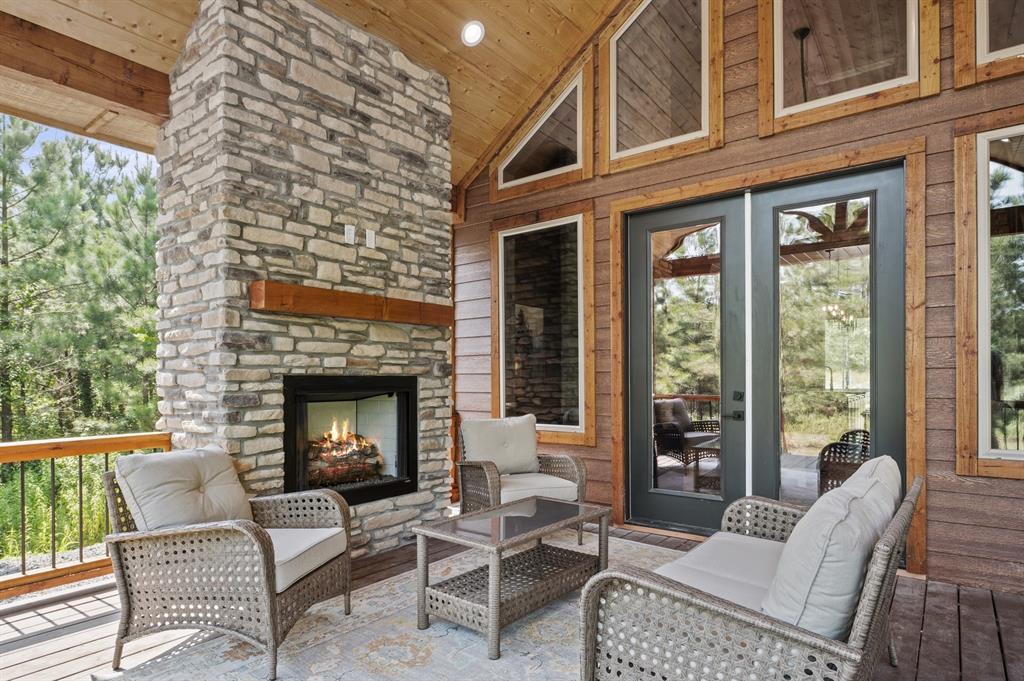 102 Crooked Stick Trail