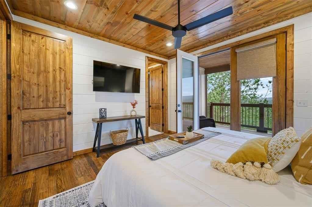 88 East Fork Circle