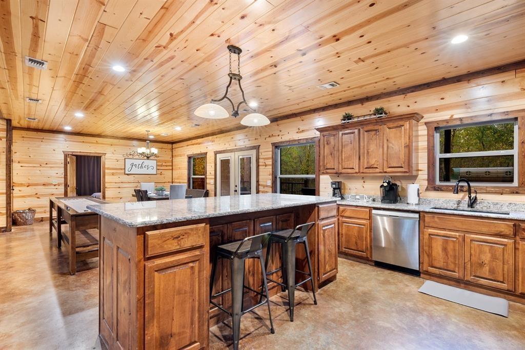 207 Early Wood Trail