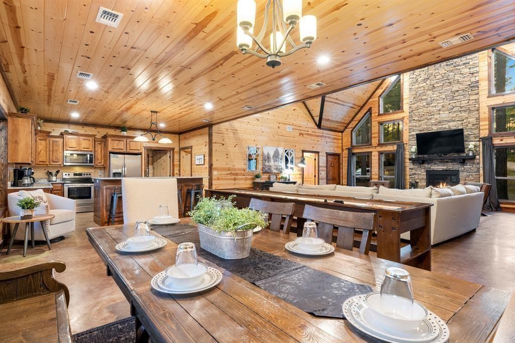 207 Early Wood Trail