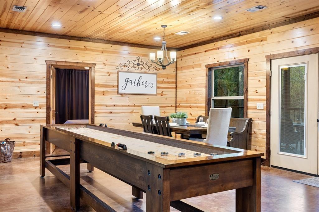 207 Early Wood Trail