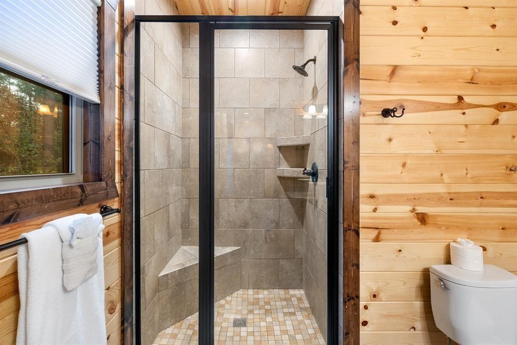 207 Early Wood Trail