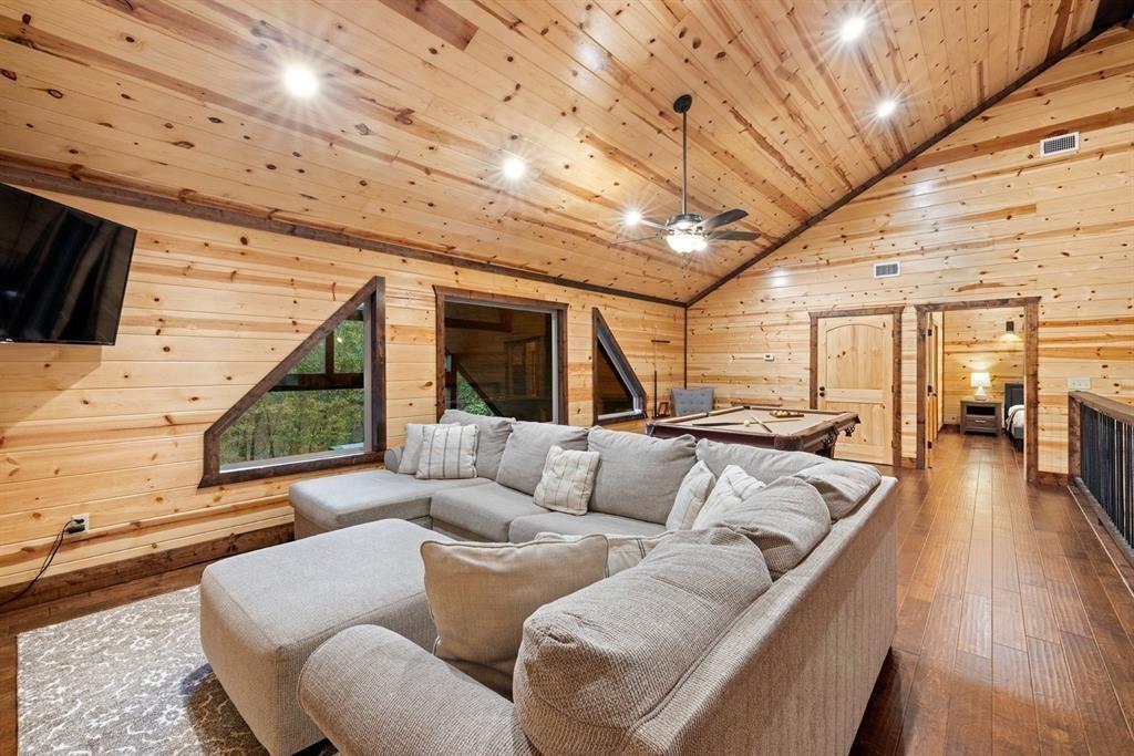 207 Early Wood Trail