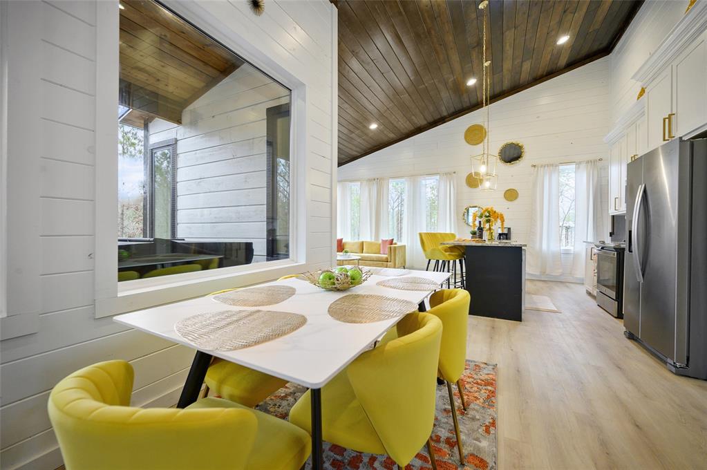 1323 Pine Seed Trail