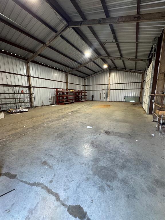 204 W Sherry Lane