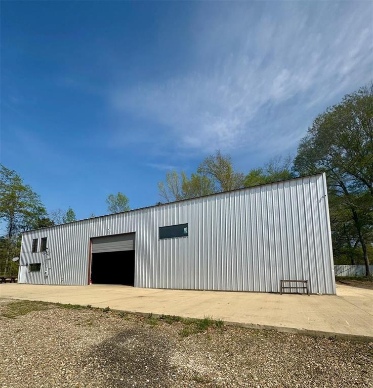 204 W Sherry Lane