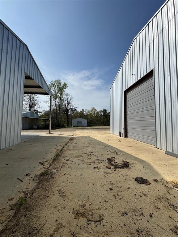 204 W Sherry Lane
