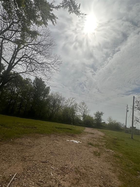 858 N 4243 Road