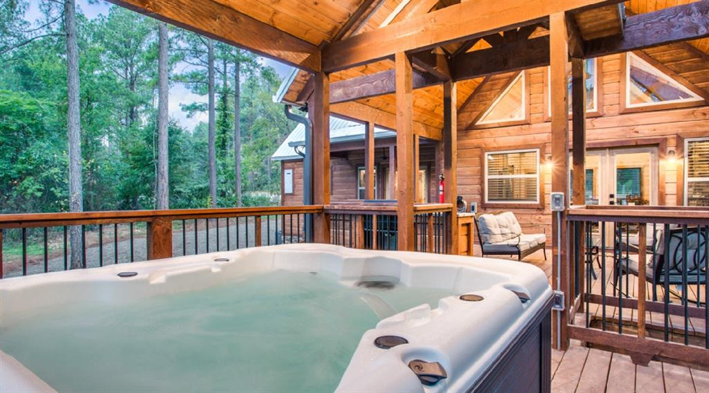222 Lost Dogwood Trail