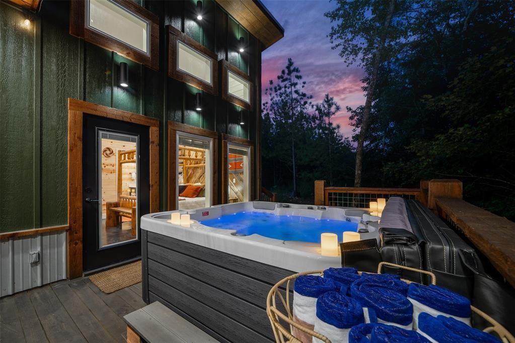 144 Hidden Pines Loop