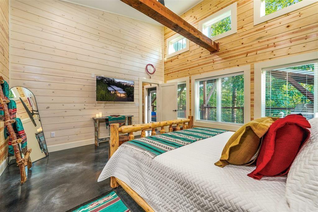 144 Hidden Pines Loop