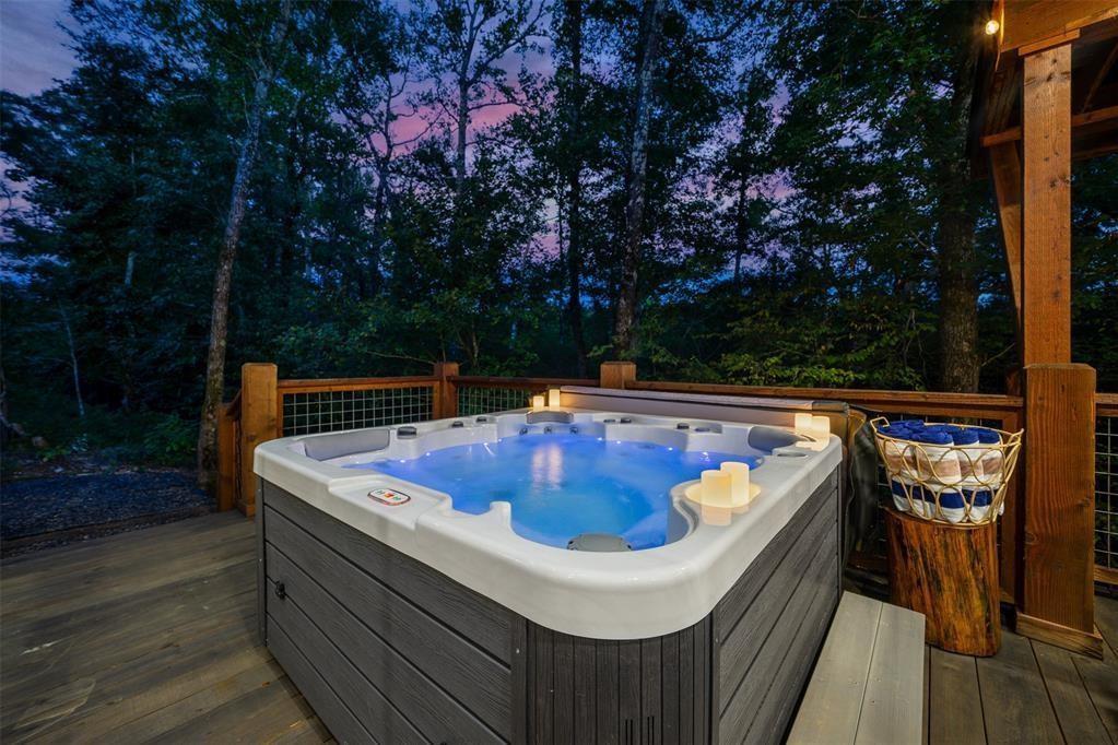 144 Hidden Pines Loop