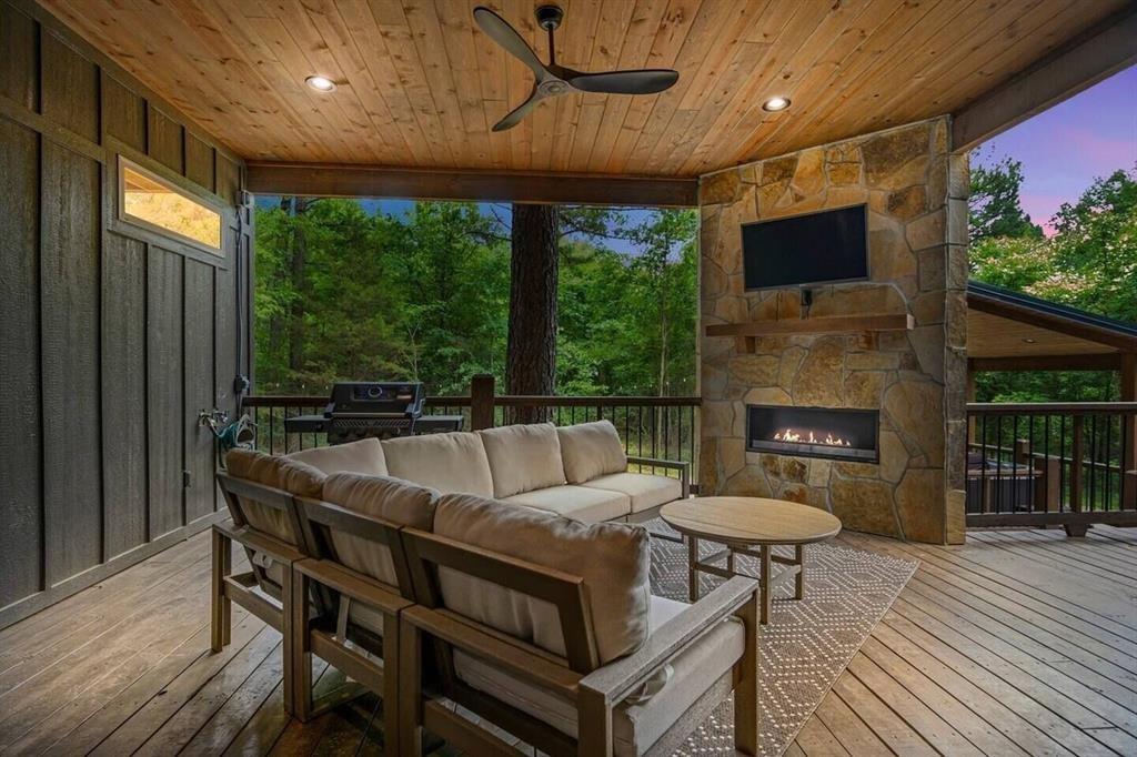 172 Triton Trail