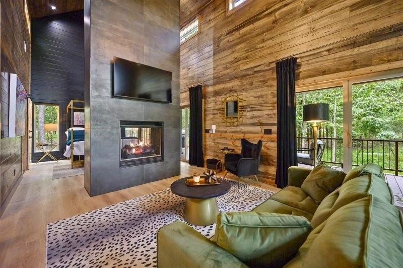 114 Sweet Apple Trail