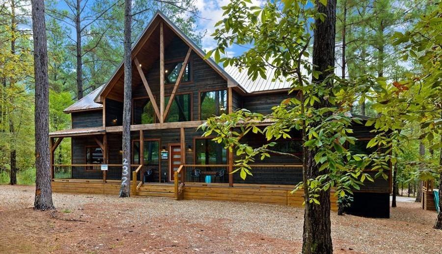 232 Carter Valley Lane