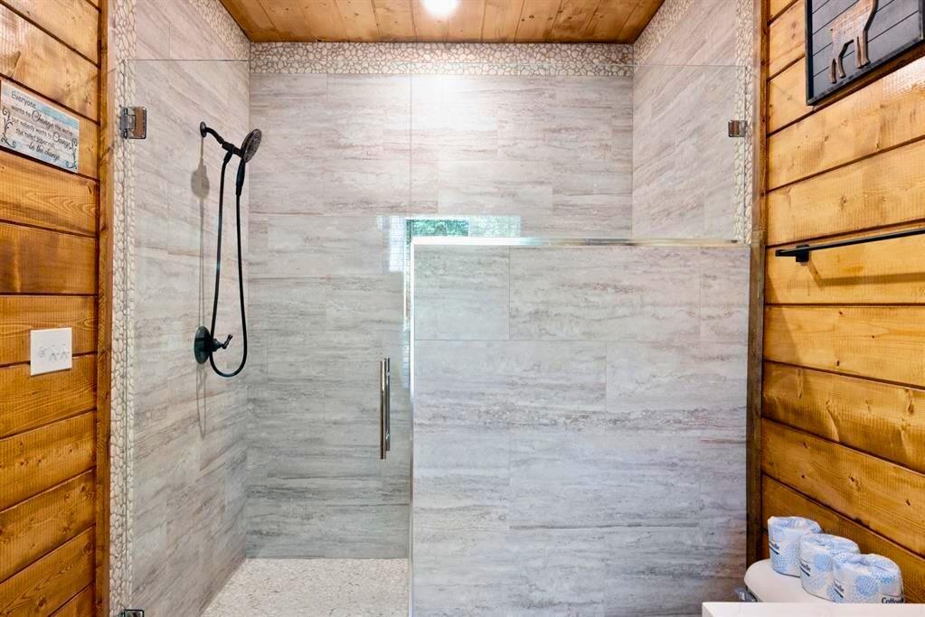 232 Carter Valley Lane