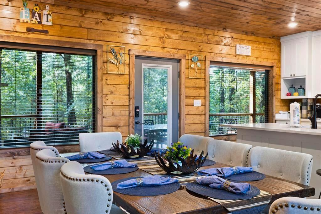 232 Carter Valley Lane