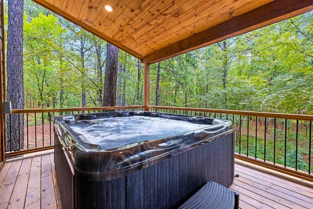 232 Carter Valley Lane
