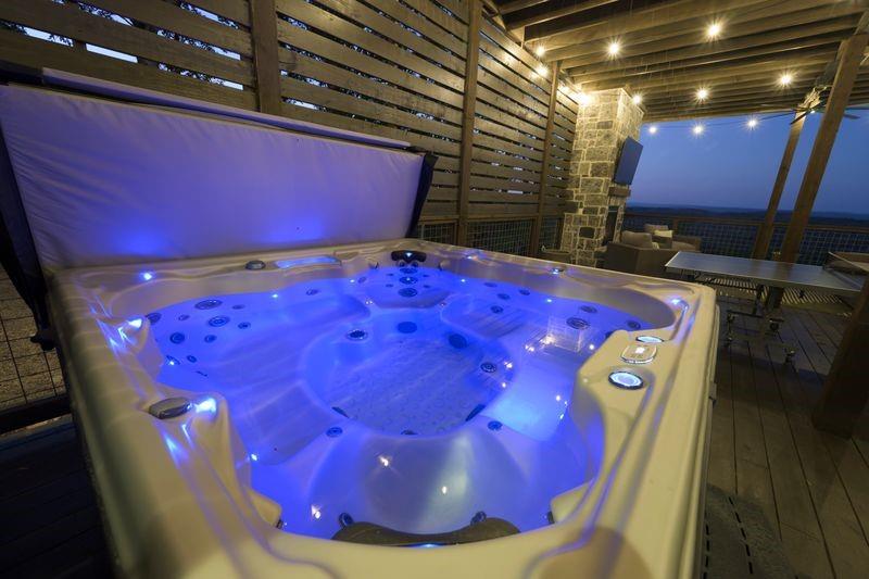 462 Moonshiner Springs Trail