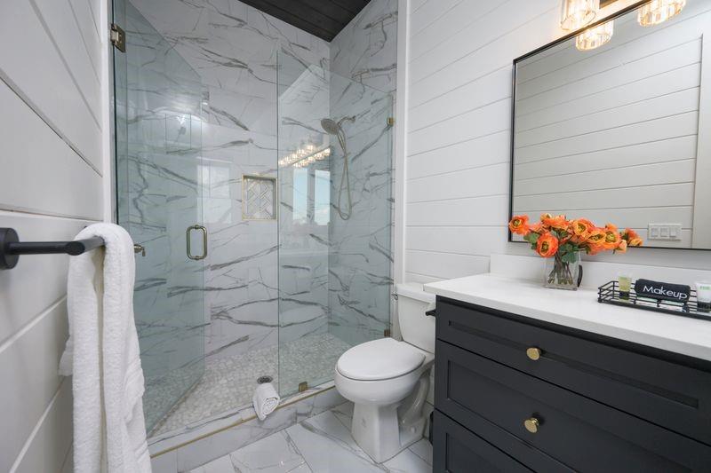 462 Moonshiner Springs Trail