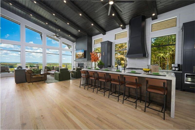 462 Moonshiner Springs Trail