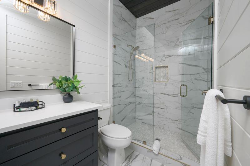 462 Moonshiner Springs Trail