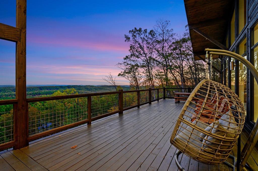 462 Moonshiner Springs Trail