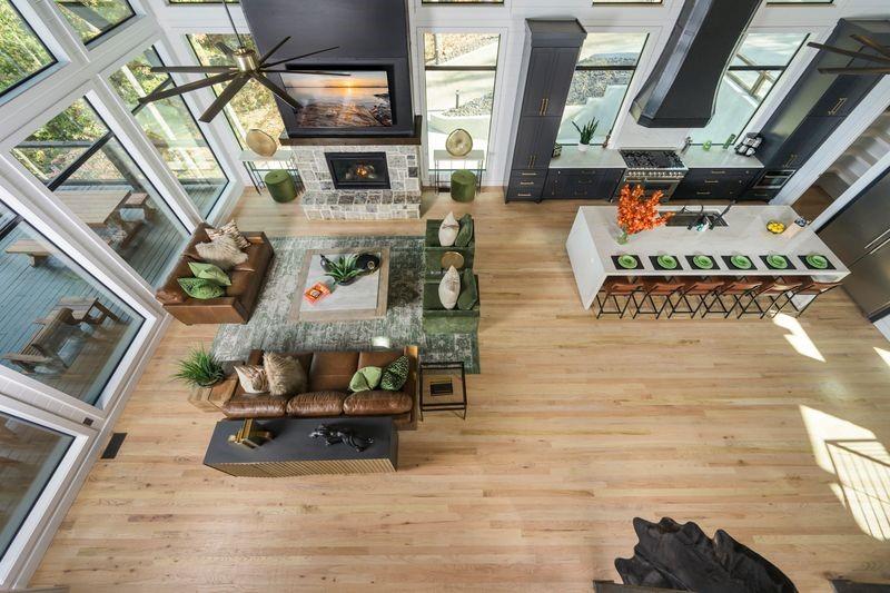 462 Moonshiner Springs Trail