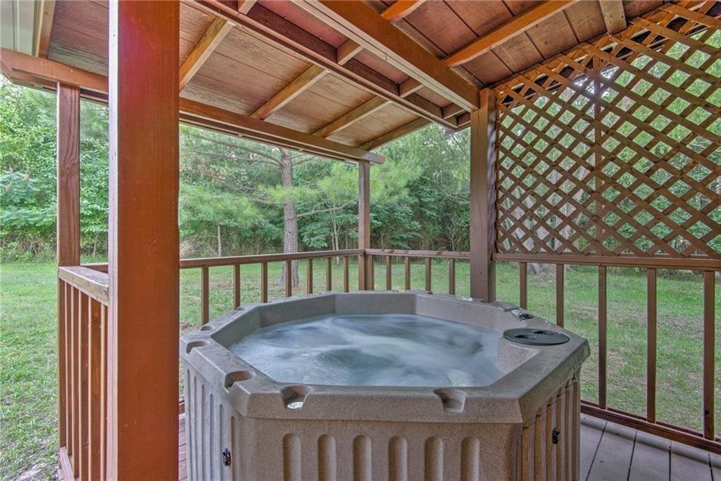 609 Canoe Road