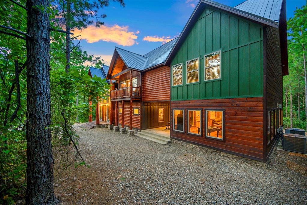 86 Gopher Wood Trail