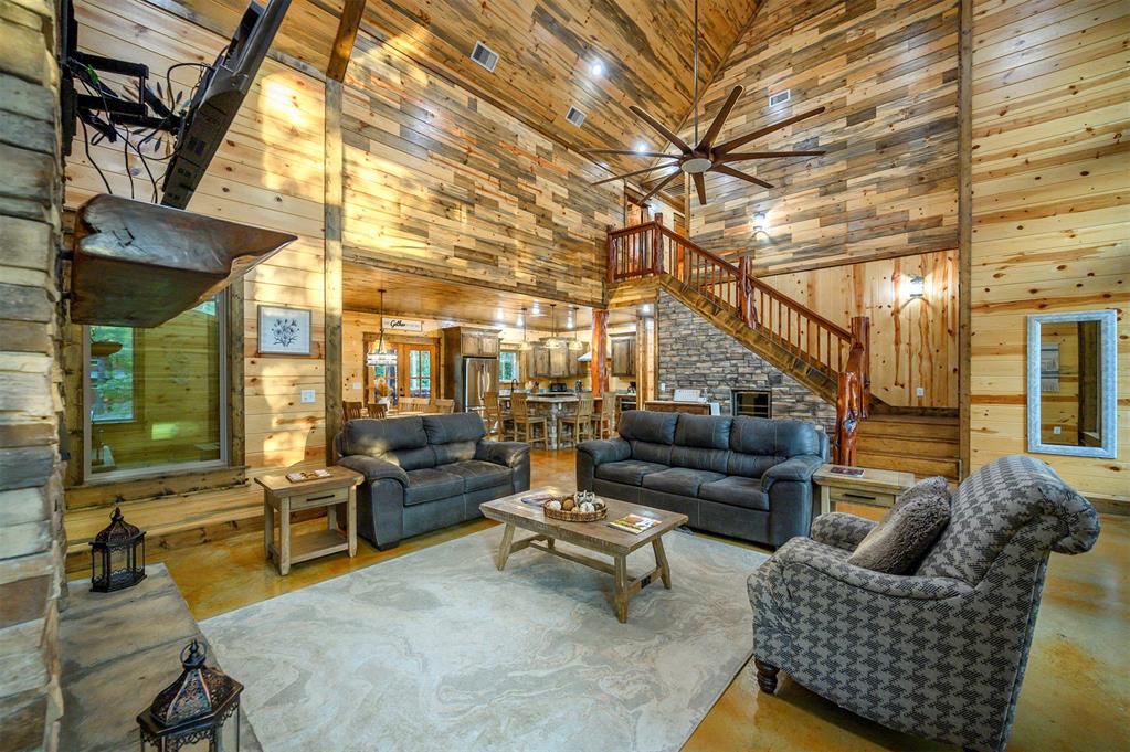 86 Gopher Wood Trail