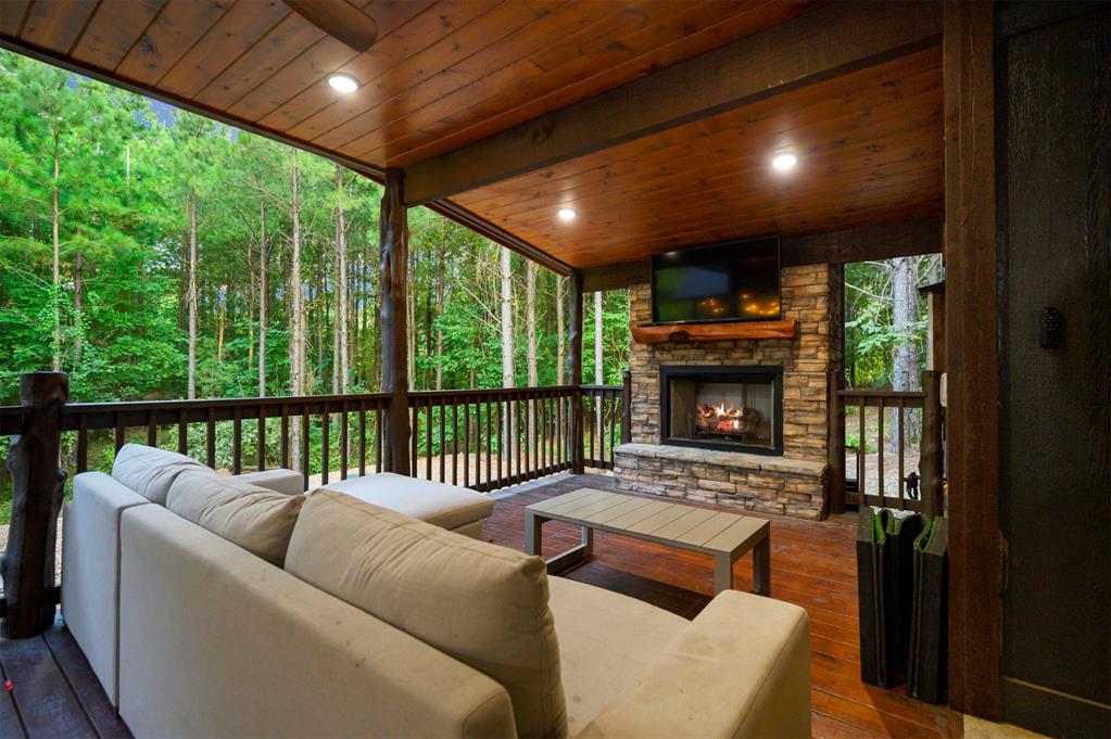 86 Gopher Wood Trail