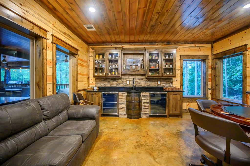 86 Gopher Wood Trail