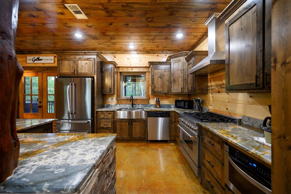 86 Gopher Wood Trail