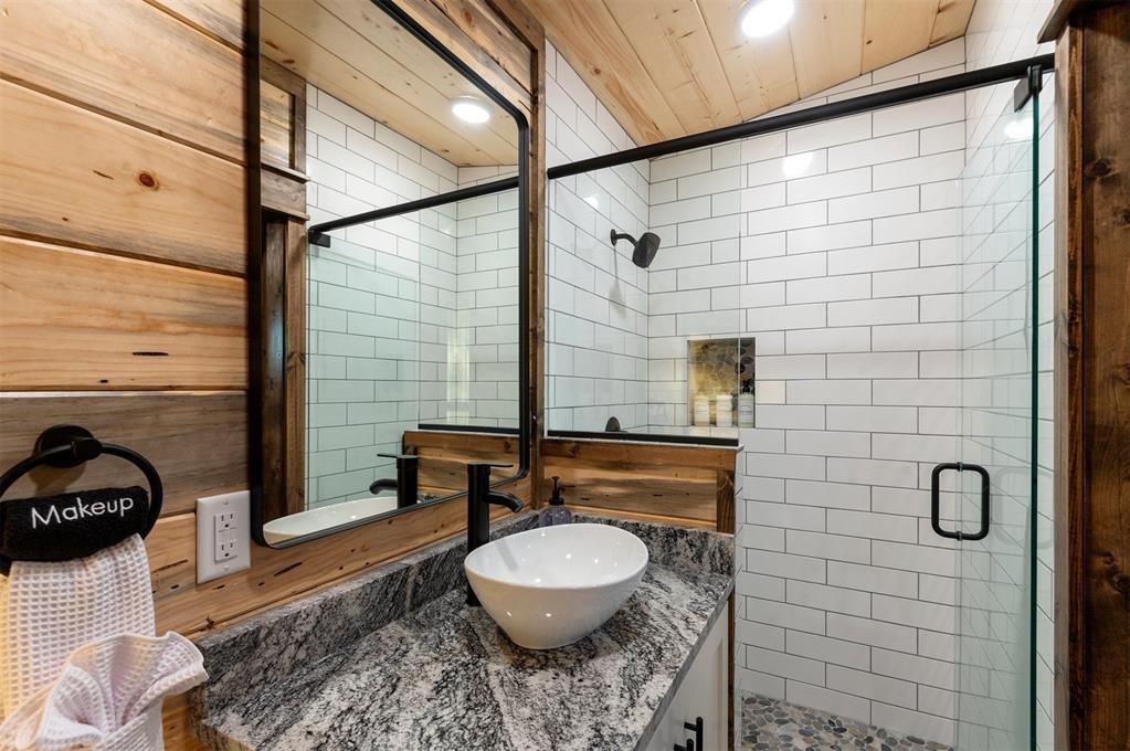 453 Bear Pine Trail