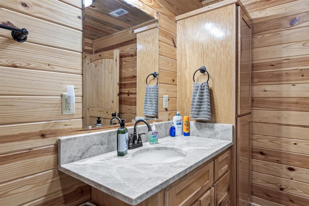 156 Huckleberry Trail