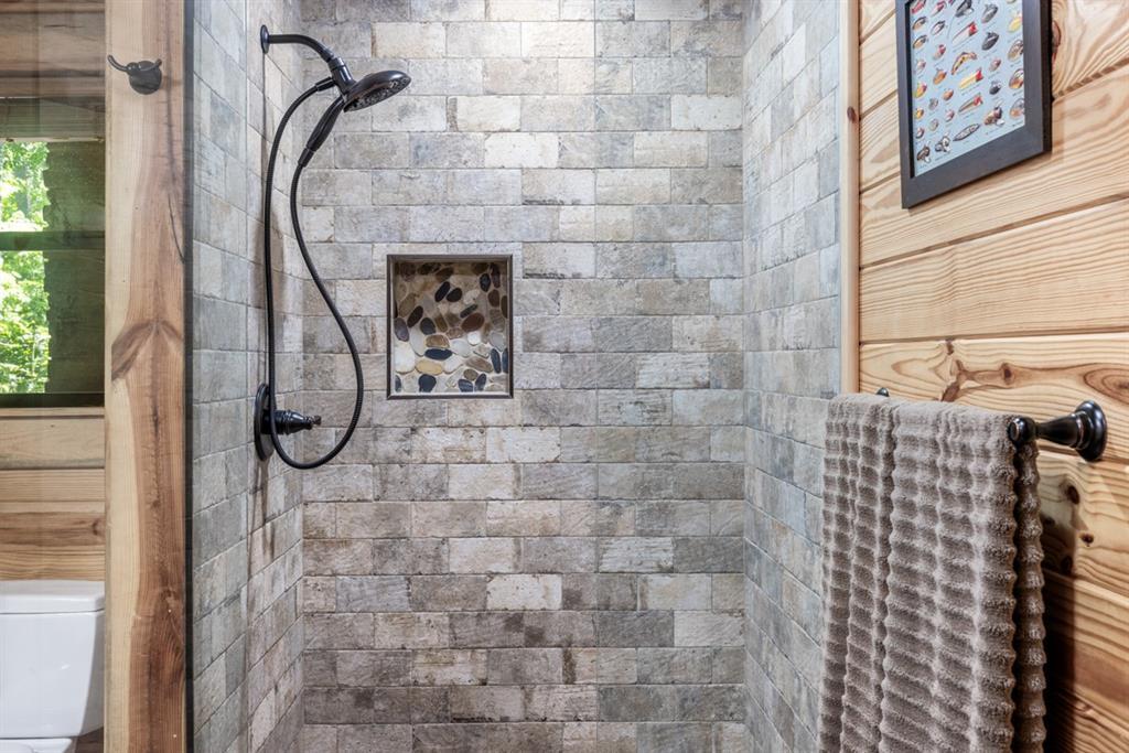 156 Huckleberry Trail