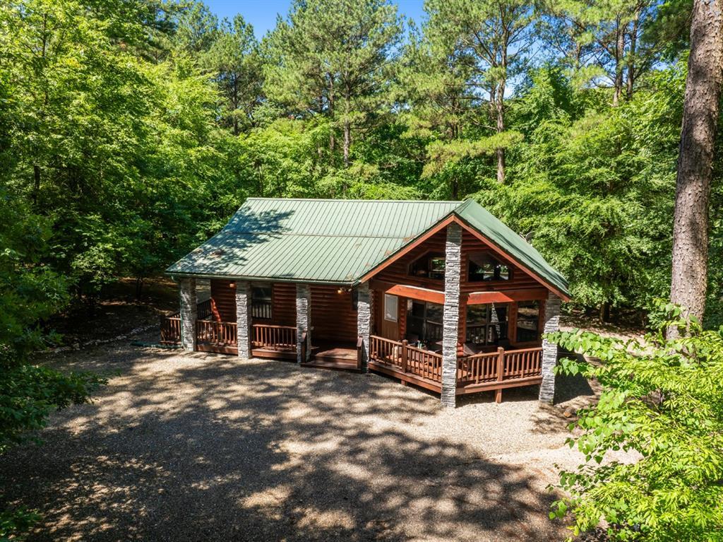 156 Huckleberry Trail